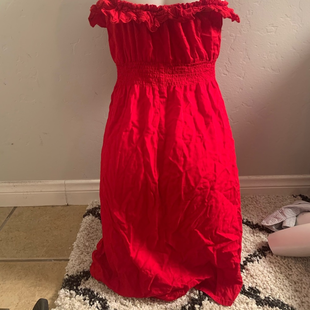 Dress - Picture 2 of 3